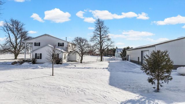 1189 County Road 200 E Road, Seymour, IL 61875