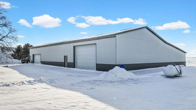 1189 County Road 200 E Road, Seymour, IL 61875