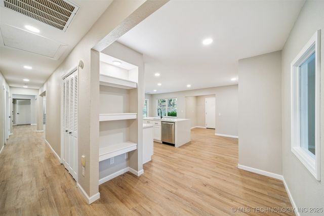 7624 S 230th East Avenue, Broken Arrow, OK 74014