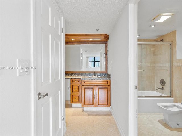 210 174th Street 2005, Sunny Isles Beach, FL 33160
