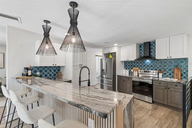 7418 SEAGULL WAY, Tampa, FL 33635