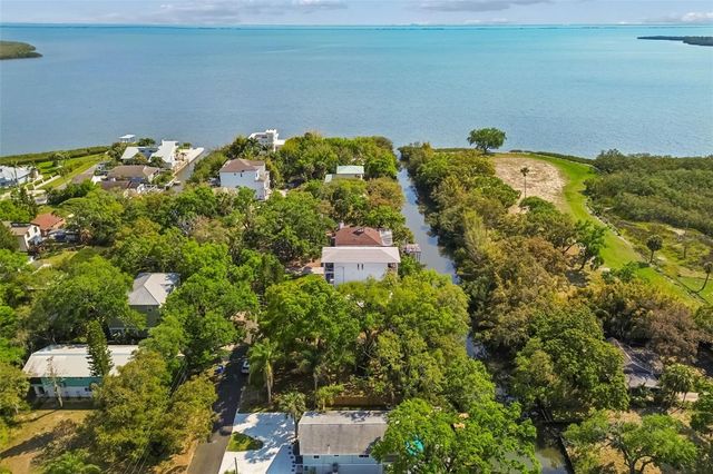 7418 SEAGULL WAY, Tampa, FL 33635