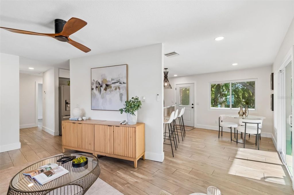 Image 31 of property listing at 7418 SEAGULL WAY, Tampa, FL 33635