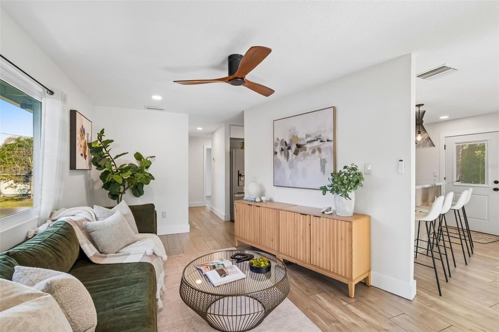 Image 35 of property listing at 7418 SEAGULL WAY, Tampa, FL 33635