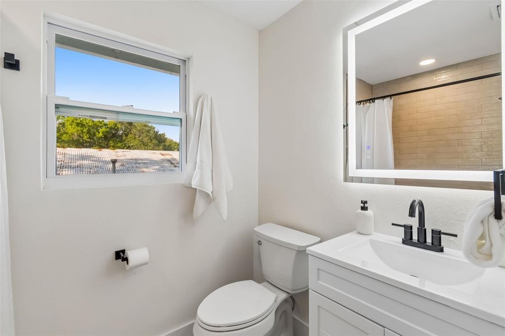 Image 36 of property listing at 7418 SEAGULL WAY, Tampa, FL 33635