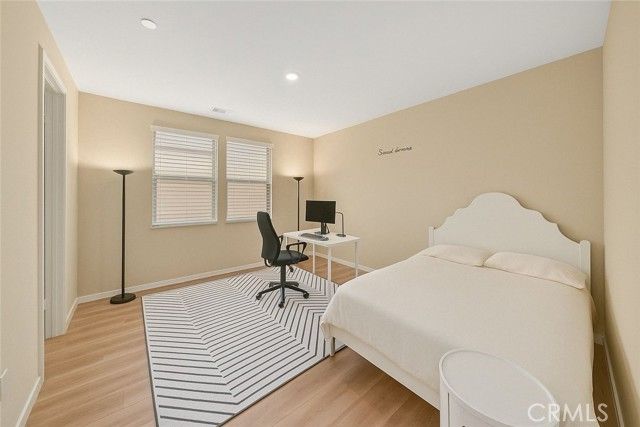 81 Pelican Lane, Irvine, CA 92618