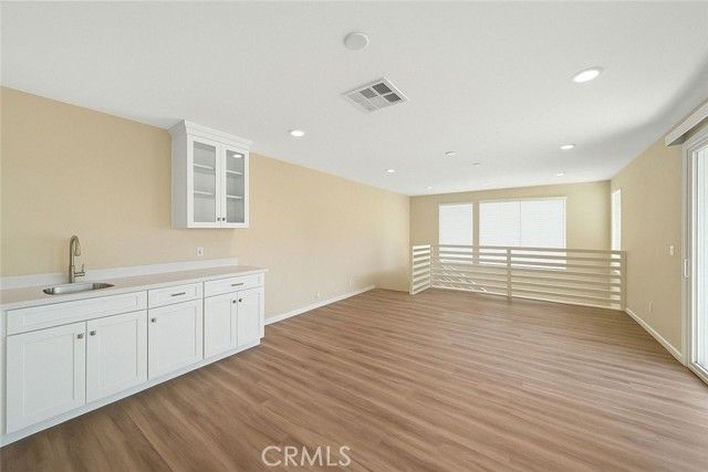 81 Pelican Lane, Irvine, CA 92618