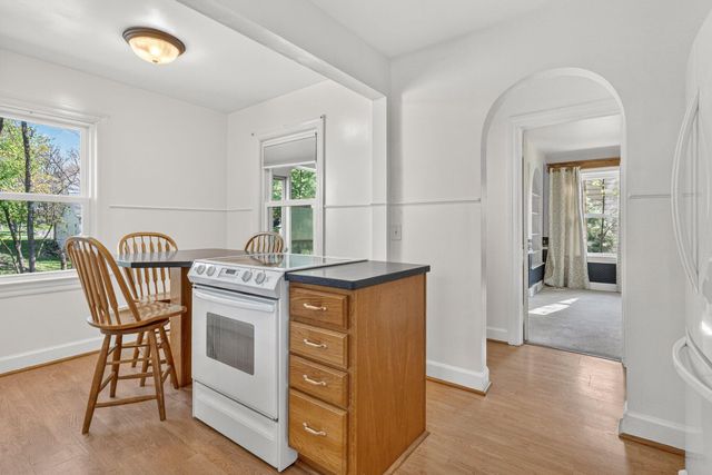 1204 Hol Hi Drive, Kalamazoo, MI 49008