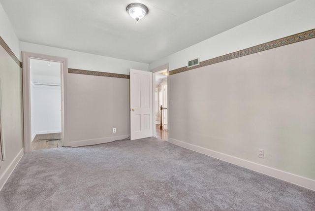 1204 Hol Hi Drive, Kalamazoo, MI 49008