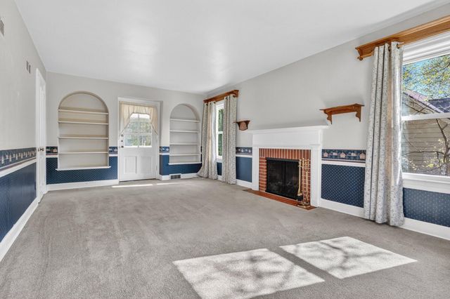 1204 Hol Hi Drive, Kalamazoo, MI 49008