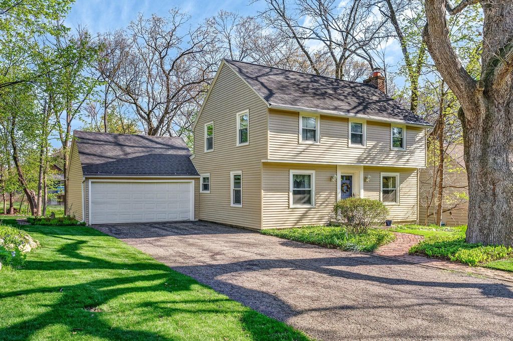 1204 Hol Hi Drive, Kalamazoo, MI 49008