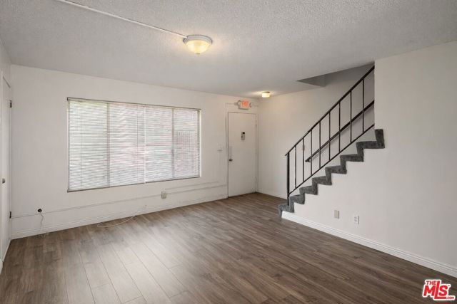 104 N Atlantic Boulevard, Alhambra, CA 91801