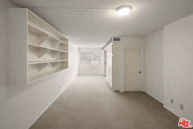 104 N Atlantic Boulevard, Alhambra, CA 91801