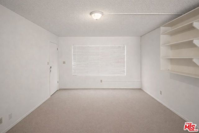 104 N Atlantic Boulevard, Alhambra, CA 91801