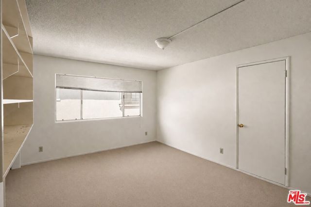 104 N Atlantic Boulevard, Alhambra, CA 91801