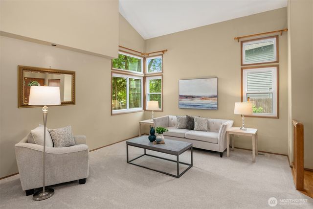 24213 SE 38th Place, Sammamish, WA 98029