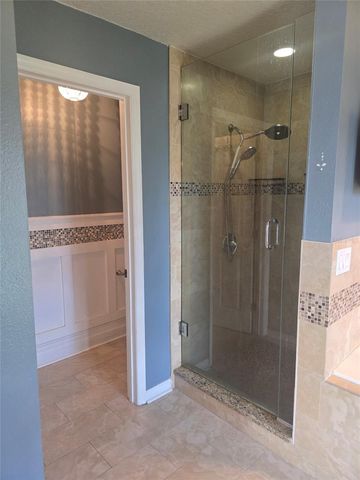 671 W CADILLAC DRIVE, Altamonte Springs, FL 32714