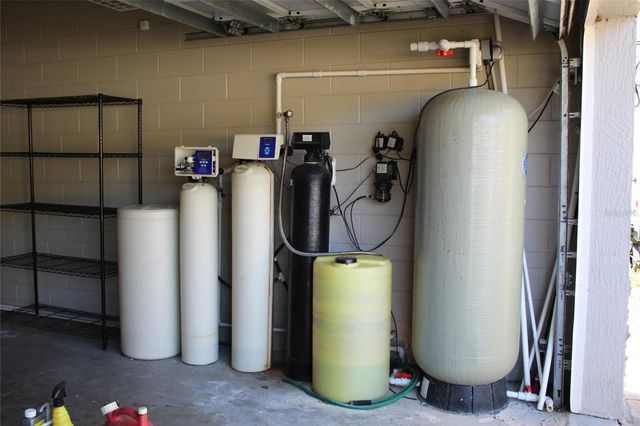 671 W CADILLAC DRIVE, Altamonte Springs, FL 32714