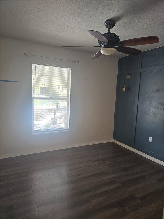 Image 19 of property listing at 671 W CADILLAC DRIVE, Altamonte Springs, FL 32714