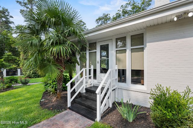 123 Laurel Drive, Wilmington, NC 28401