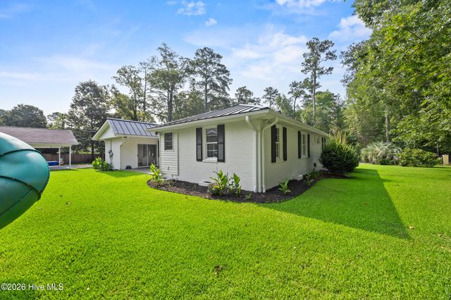 123 Laurel Drive, Wilmington, NC 28401