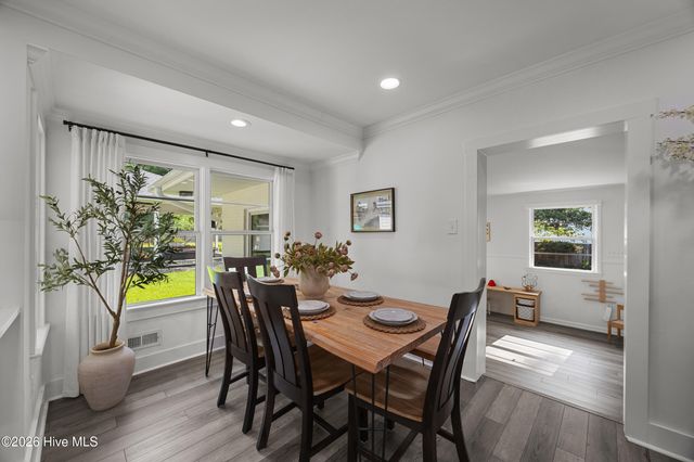 123 Laurel Drive, Wilmington, NC 28401