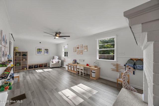 123 Laurel Drive, Wilmington, NC 28401