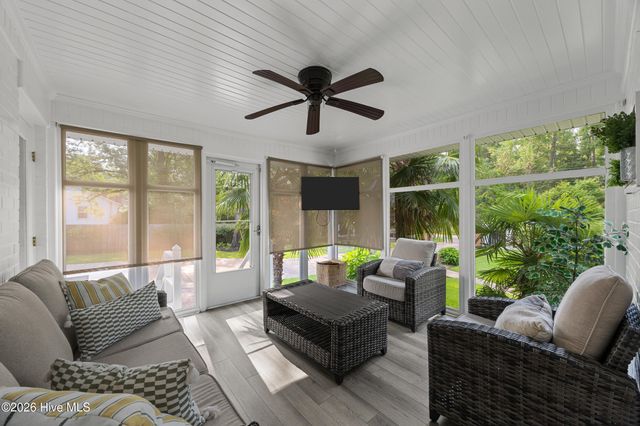 123 Laurel Drive, Wilmington, NC 28401