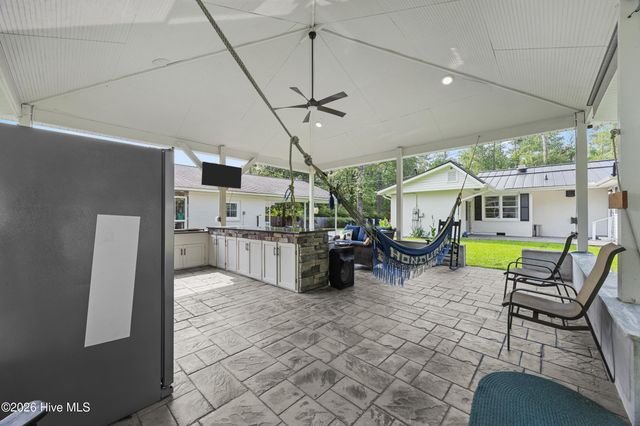 123 Laurel Drive, Wilmington, NC 28401