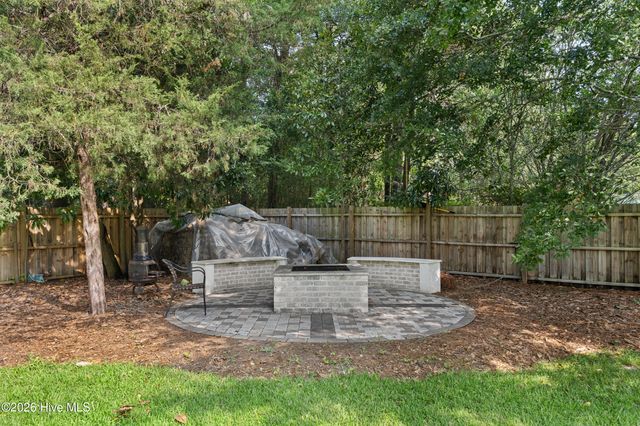 123 Laurel Drive, Wilmington, NC 28401