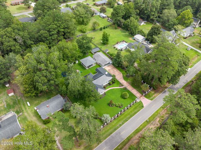 123 Laurel Drive, Wilmington, NC 28401