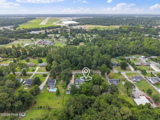 123 Laurel Drive, Wilmington, NC 28401