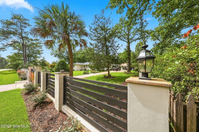 123 Laurel Drive, Wilmington, NC 28401