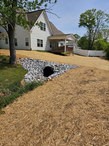 1303 Neyland Circle, Hixson, TN 37343