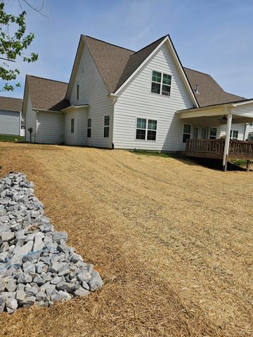 1303 Neyland Circle, Hixson, TN 37343