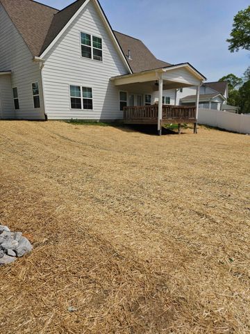 1303 Neyland Circle, Hixson, TN 37343