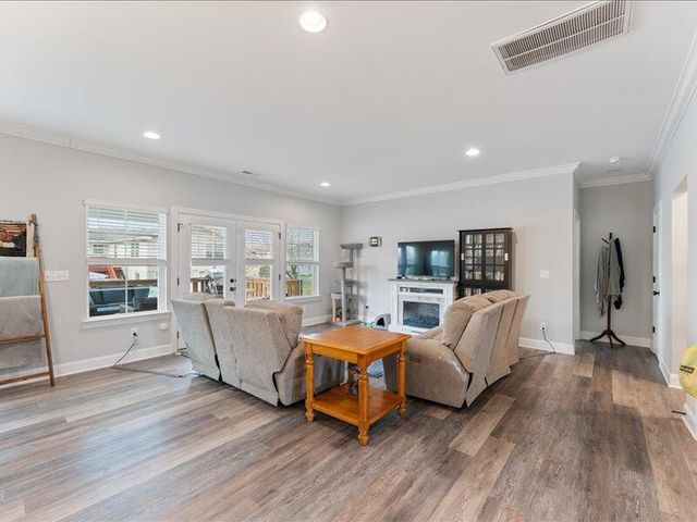 1303 Neyland Circle, Hixson, TN 37343