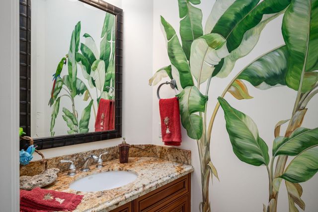 1031 River Trail, Indian River Shores, FL 32963