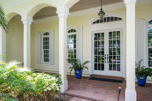 1031 River Trail, Indian River Shores, FL 32963