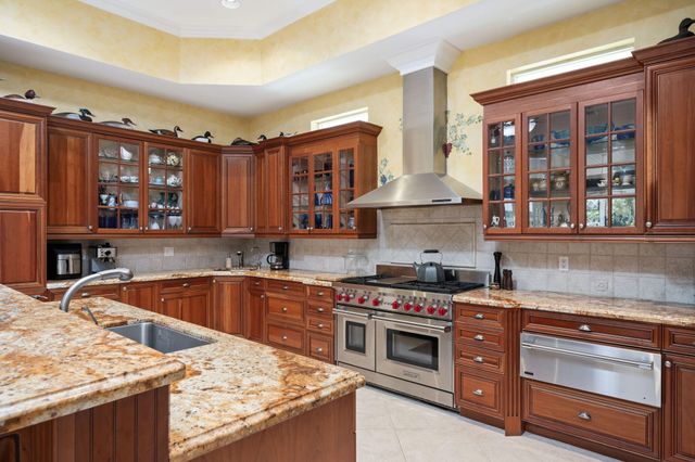 1031 River Trail, Indian River Shores, FL 32963