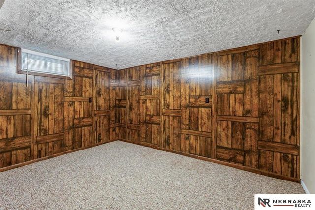 2961 Nebraska Avenue, Fremont, NE 68025