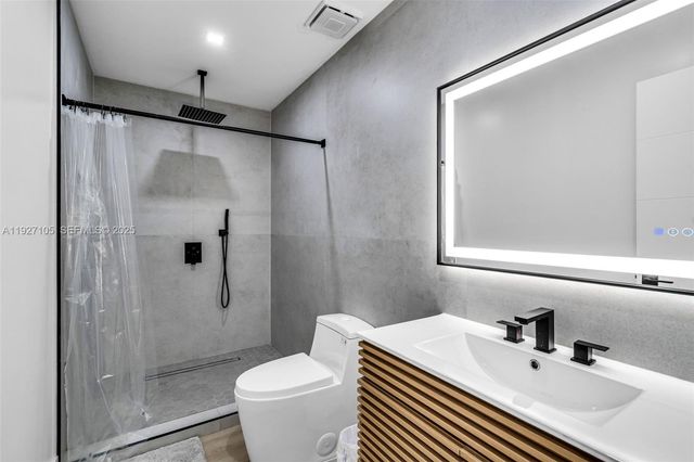 10380 SW 49th Pl, Cooper City, FL 33328