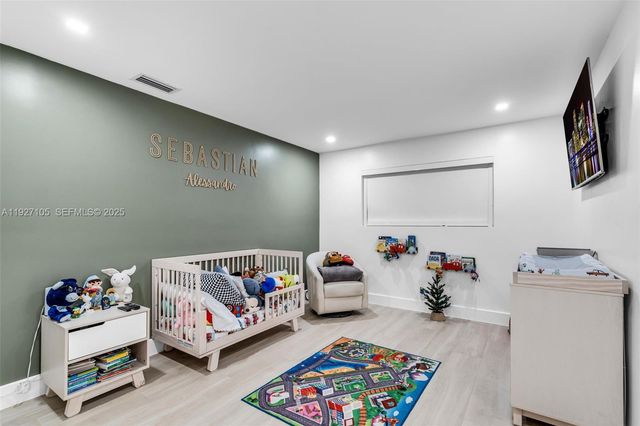 10380 SW 49th Pl, Cooper City, FL 33328