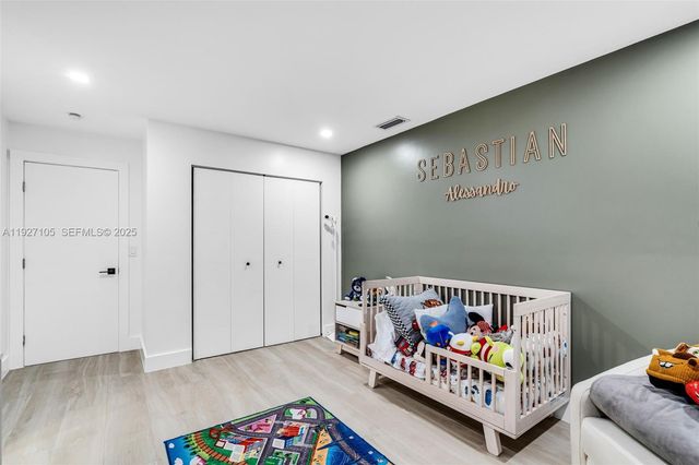 10380 SW 49th Pl, Cooper City, FL 33328