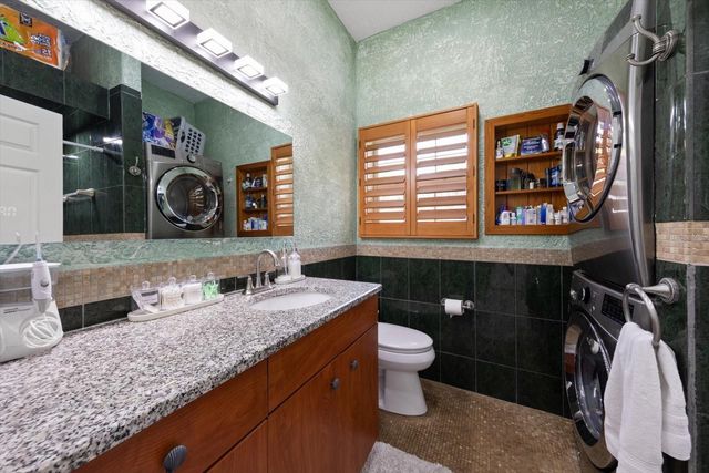 5015 20TH AVENUE N, St Petersburg, FL 33710