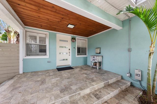 5015 20TH AVENUE N, St Petersburg, FL 33710