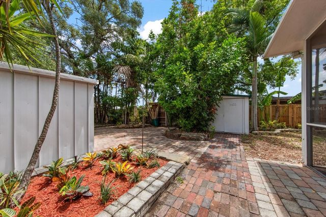 5015 20TH AVENUE N, St Petersburg, FL 33710
