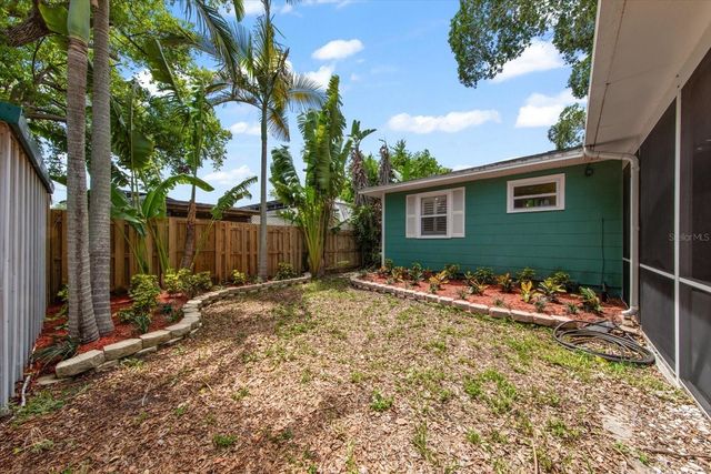 5015 20TH AVENUE N, St Petersburg, FL 33710