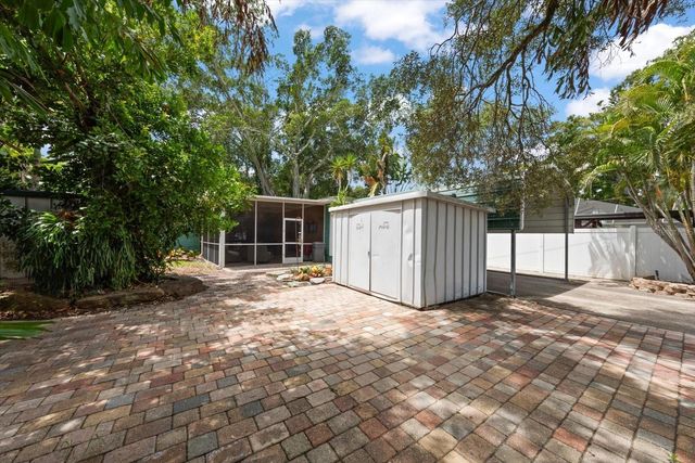 5015 20TH AVENUE N, St Petersburg, FL 33710