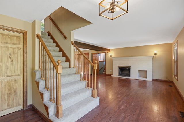 28 Rangers Drive, Hudson, NH 03051